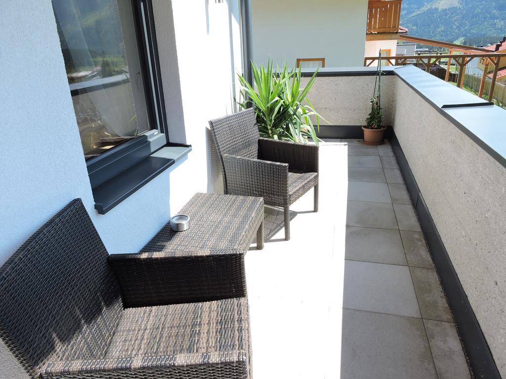 Haus Moesenlechner Apartment Maishofen Exterior photo